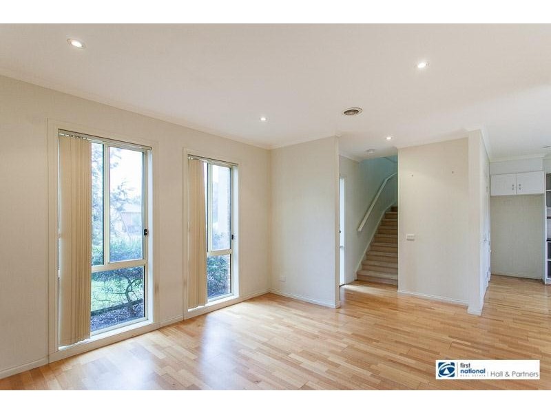 1/3 Devon Court, Dandenong VIC 3175