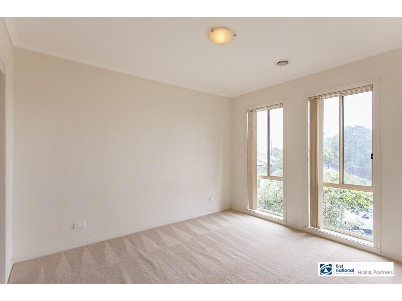 1/3 Devon Court, Dandenong VIC 3175