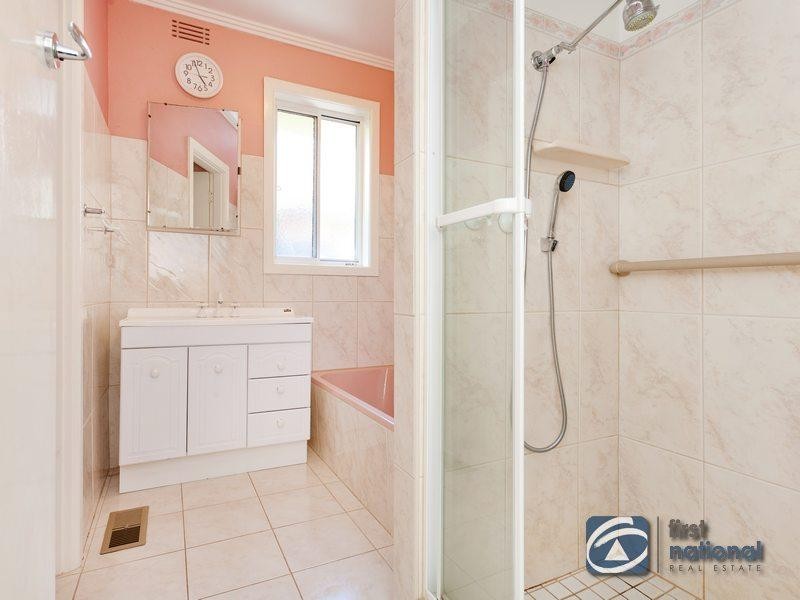 17 Vincent Street, Mulgrave VIC 3170