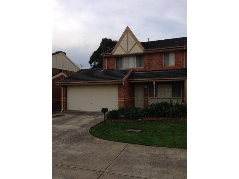 13/36-40 Hennessy Way, Dandenong North VIC 3175