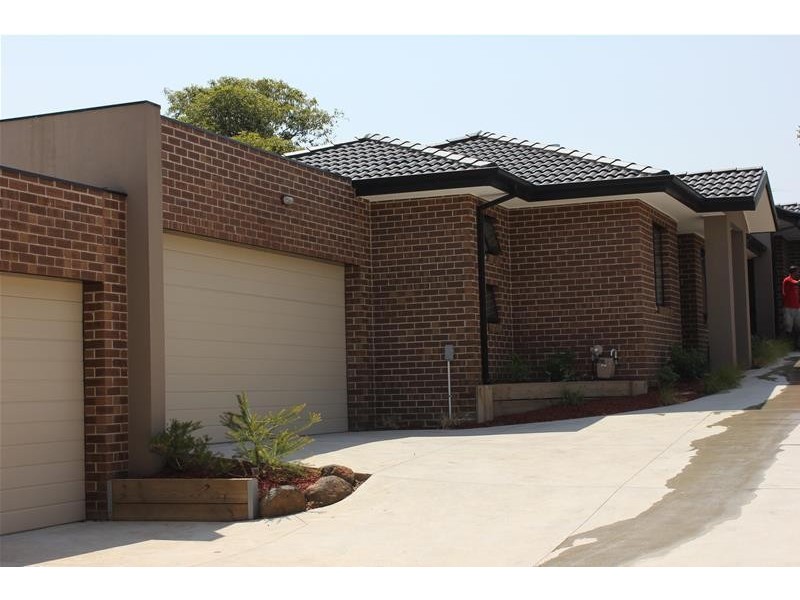 2/19 Alexander Avenue, Dandenong VIC 3175