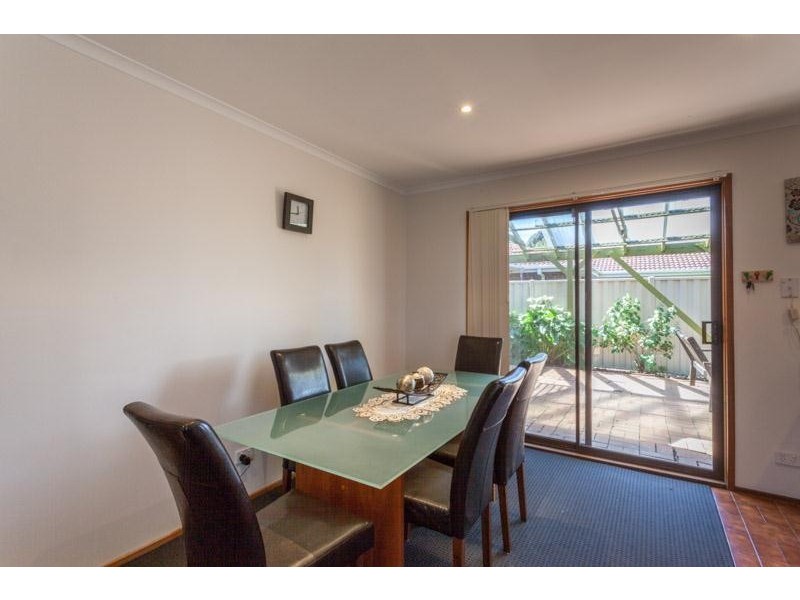 12 Eildon Road, Endeavour Hills VIC 3802