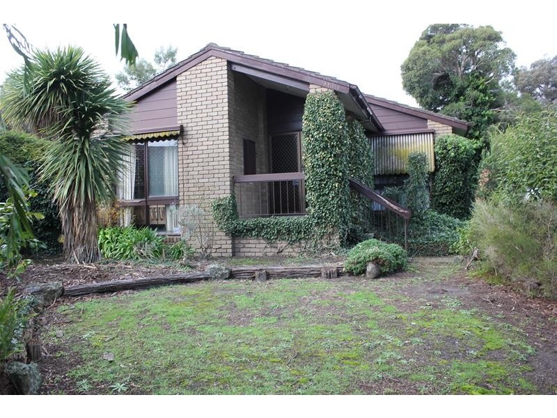 4 Melliodora Court, Endeavour Hills VIC 3802