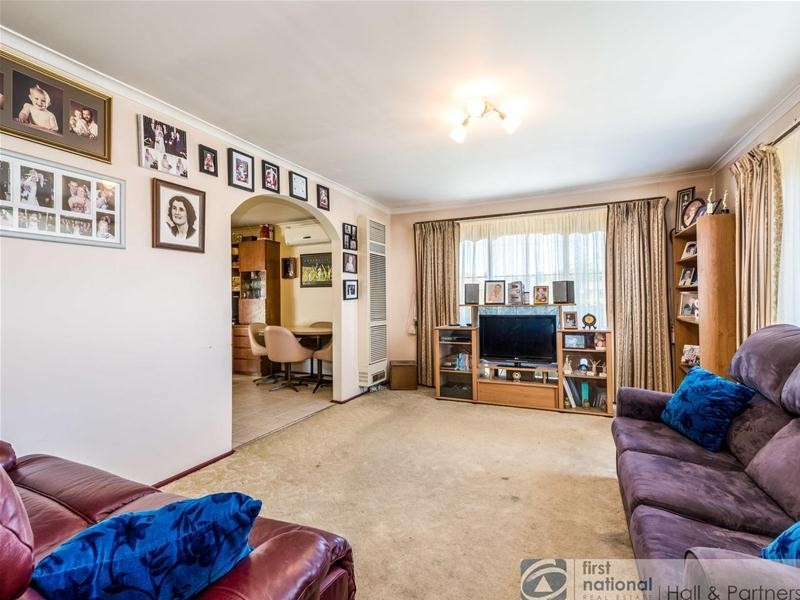 3 Blaxland Drive, Dandenong North VIC 3175