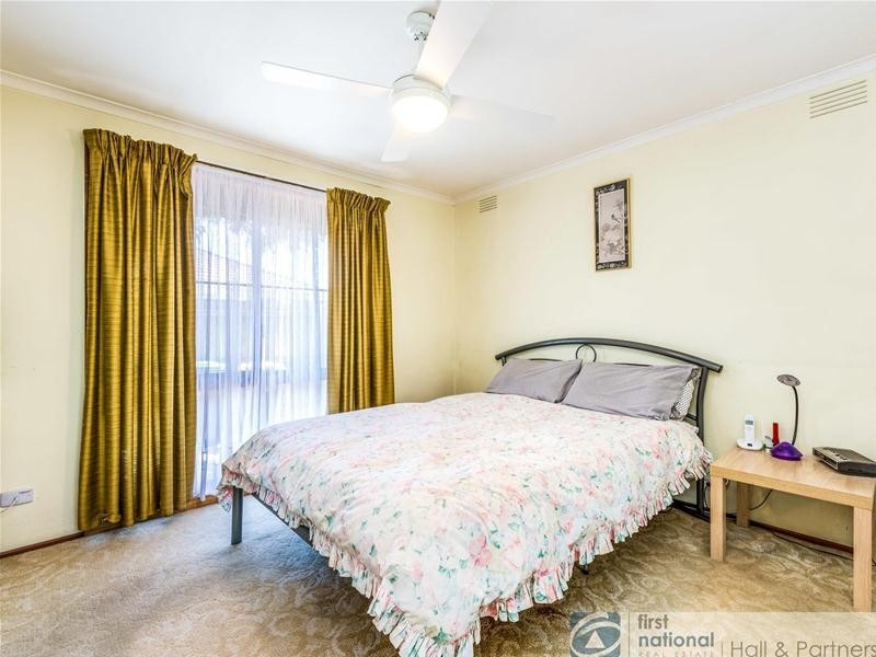 3 Blaxland Drive, Dandenong North VIC 3175