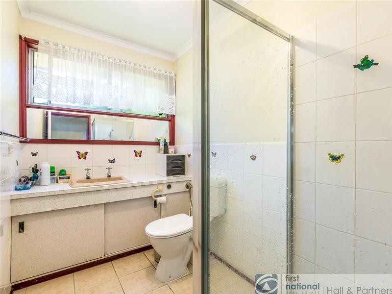 3 Blaxland Drive, Dandenong North VIC 3175