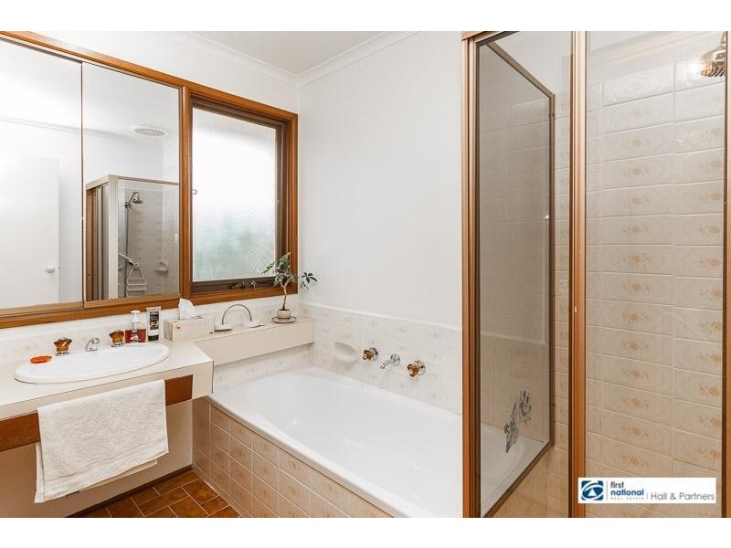 8 Cascade Court, Noble Park North VIC 3174