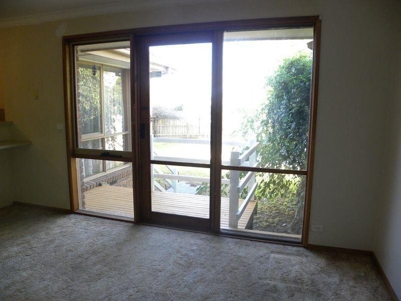 2/2 Exner Drive, Dandenong North VIC 3175