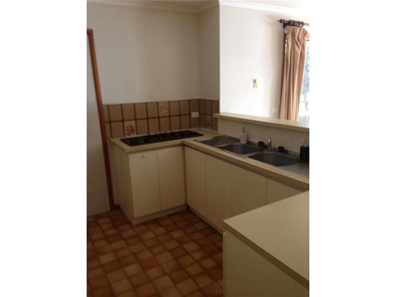 2/2 Exner Drive, Dandenong North VIC 3175