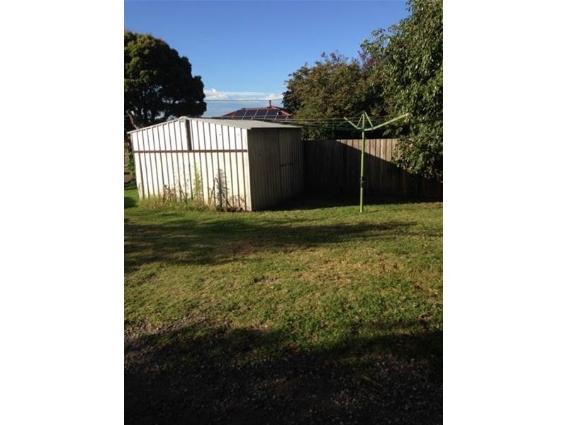 2/2 Exner Drive, Dandenong North VIC 3175