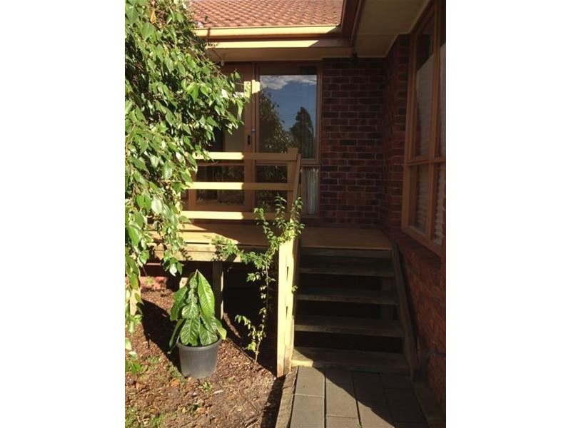 2/2 Exner Drive, Dandenong North VIC 3175