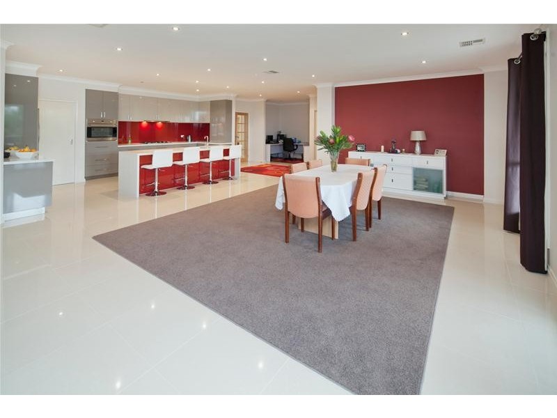 185 Drysdale Avenue, Narre Warren North VIC 3804