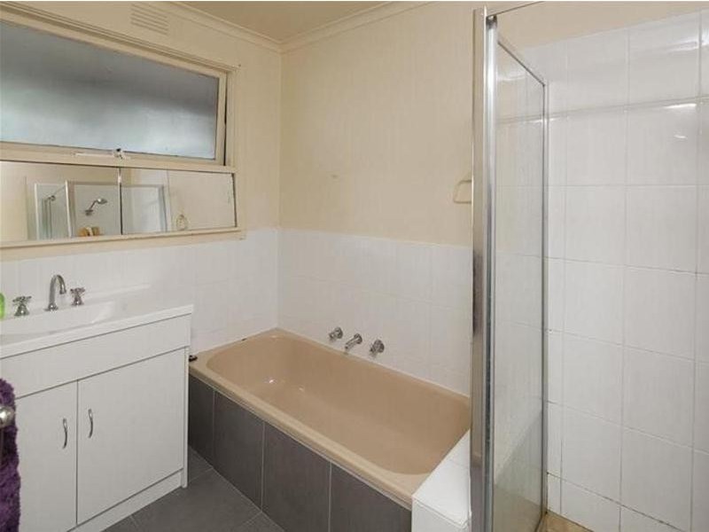 26 Malcolm Crescent, Keysborough VIC 3173