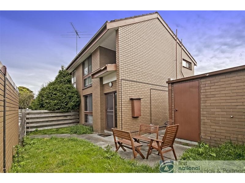 3/8 Stuart Street, Noble Park VIC 3174