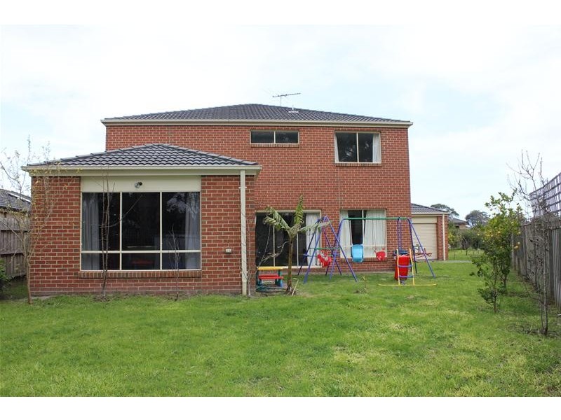 14 Watergum Avenue, Lyndhurst VIC 3975