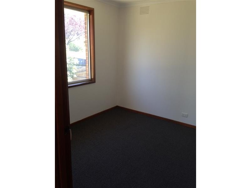 68 Blaxland Drive, Dandenong North VIC 3175