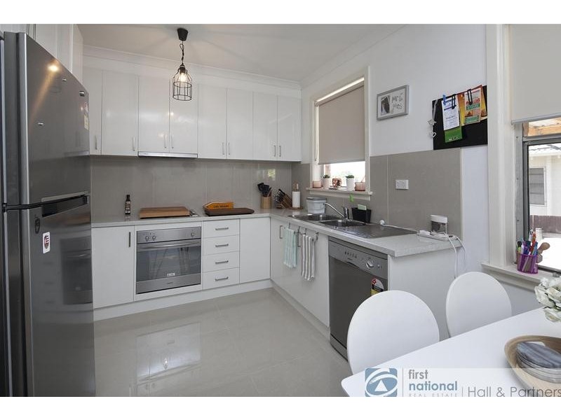 21 Chestnut Road, Doveton VIC 3177