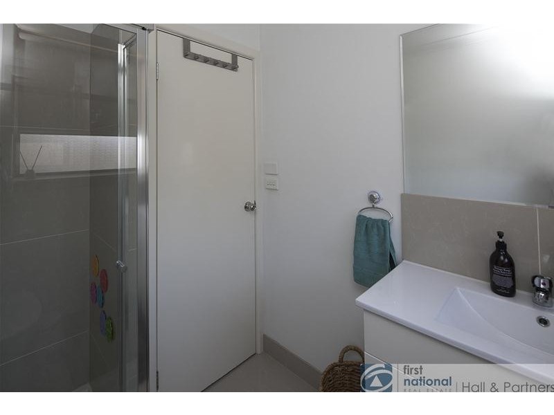 21 Chestnut Road, Doveton VIC 3177