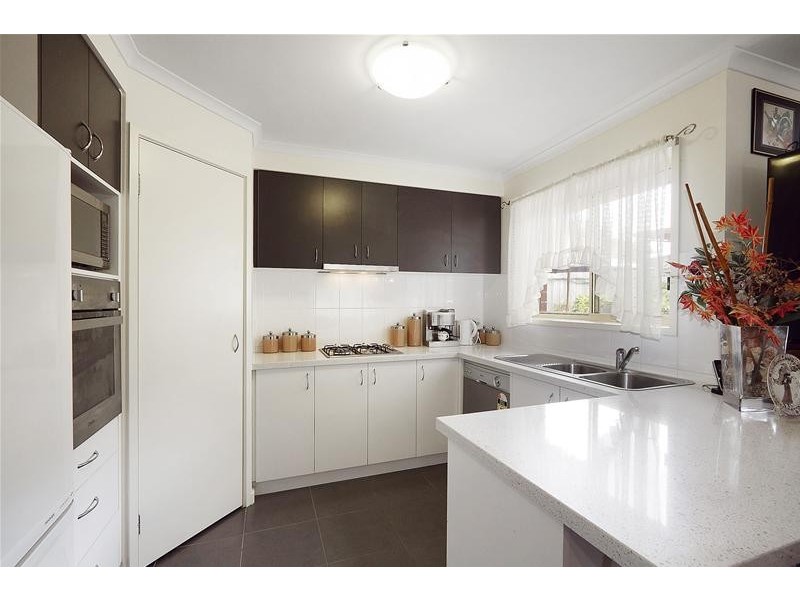 2/34 Wattle Grove, Mulgrave VIC 3170