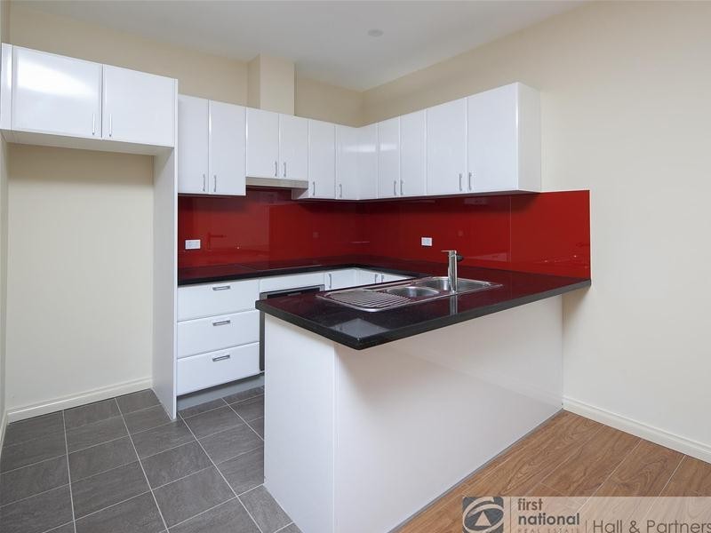 1/7 Ronald Street, Dandenong VIC 3175