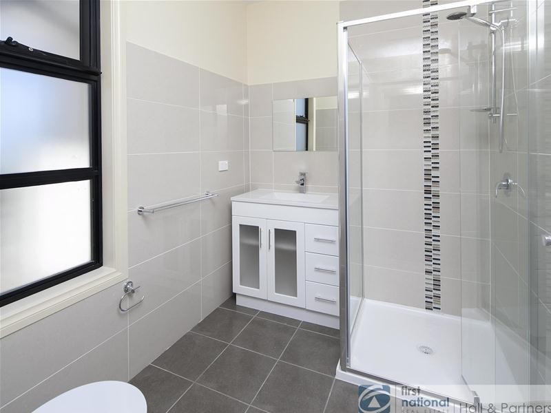 1/7 Ronald Street, Dandenong VIC 3175