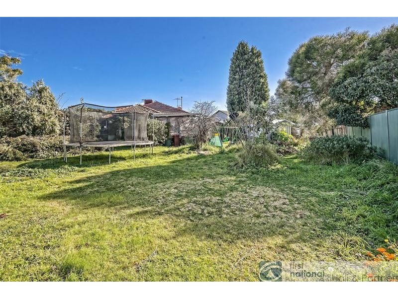 8 Reid Court, Dandenong North VIC 3175