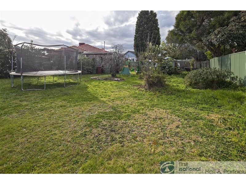 8 Reid Court, Dandenong North VIC 3175