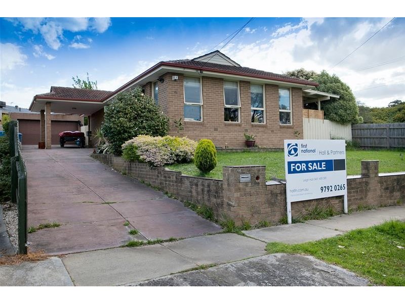 44 Outlook Drive, Dandenong North VIC 3175