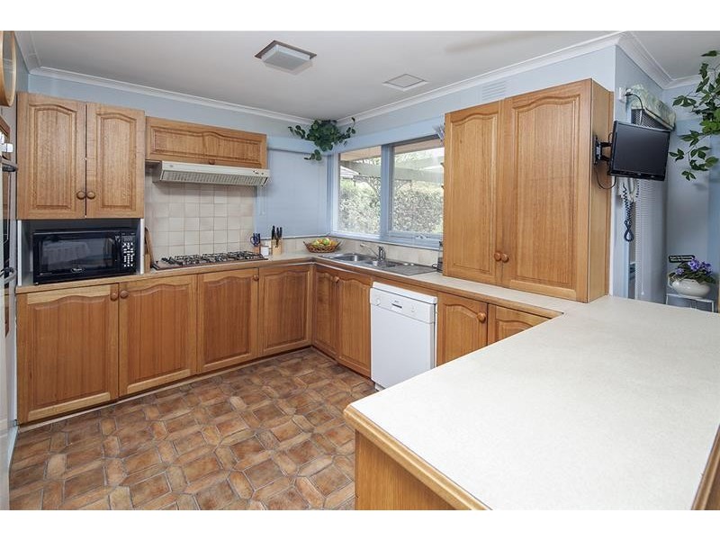 9 William Avenue, Hallam VIC 3803