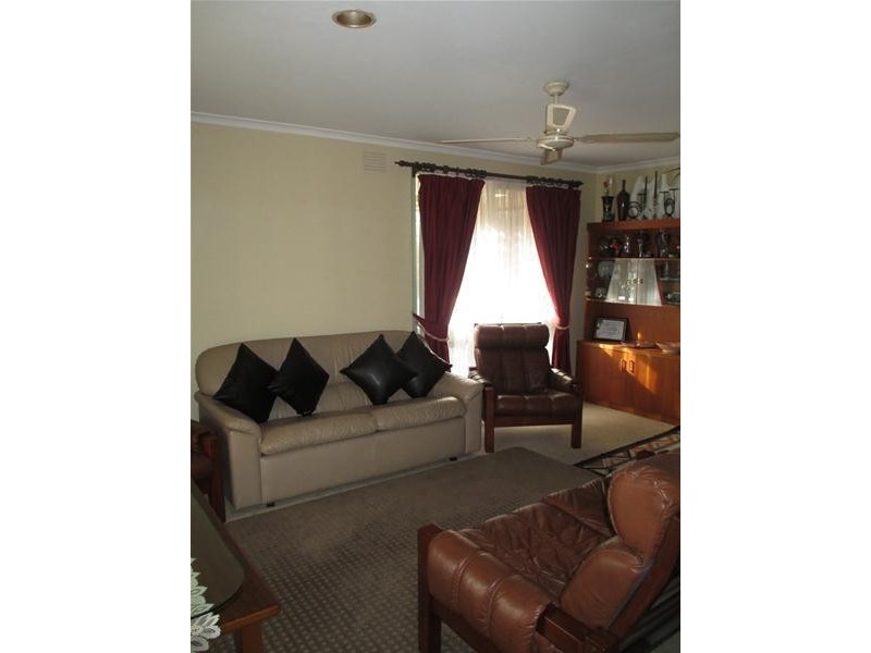 249 Power Road, Endeavour Hills VIC 3802