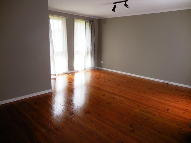 78 John Fawkner Drive, Endeavour Hills VIC 3802