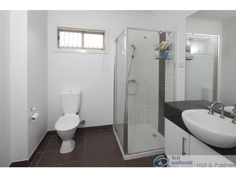 5/109-111 Mcfees Road, Dandenong North VIC 3175