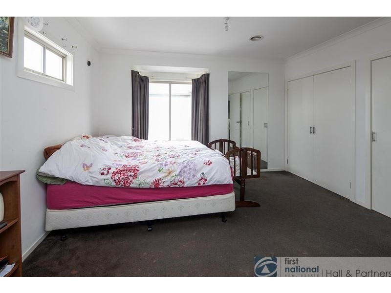 5/109-111 Mcfees Road, Dandenong North VIC 3175