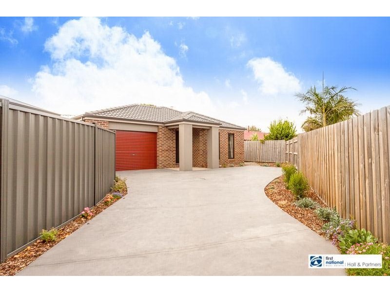 2/8 Gayle Court, Clayton South VIC 3169