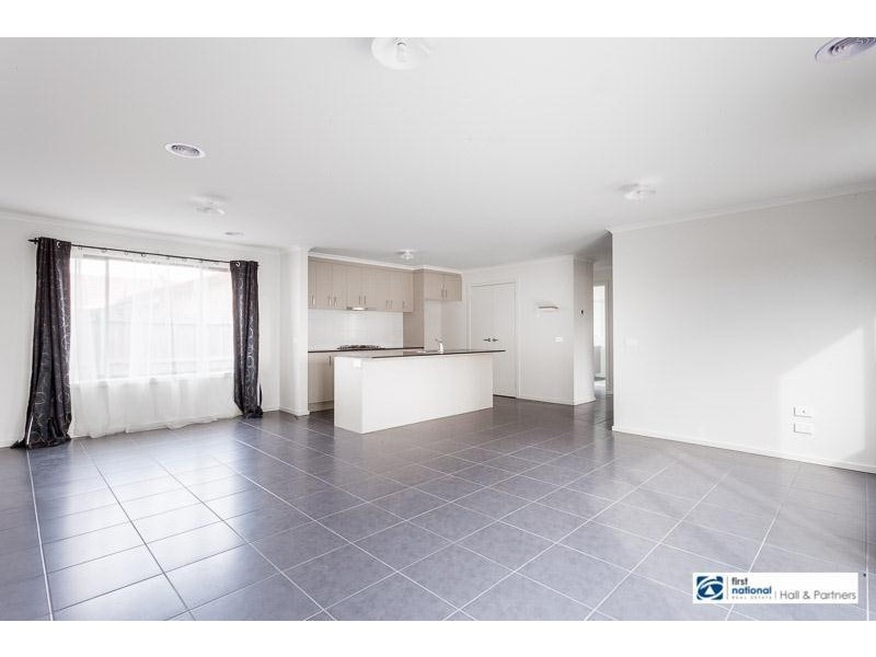 2/8 Gayle Court, Clayton South VIC 3169