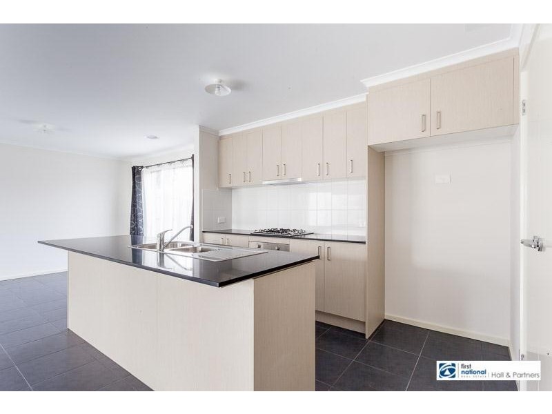 2/8 Gayle Court, Clayton South VIC 3169