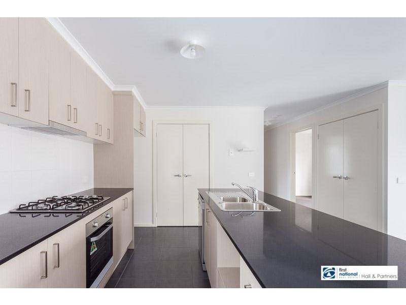 2/8 Gayle Court, Clayton South VIC 3169