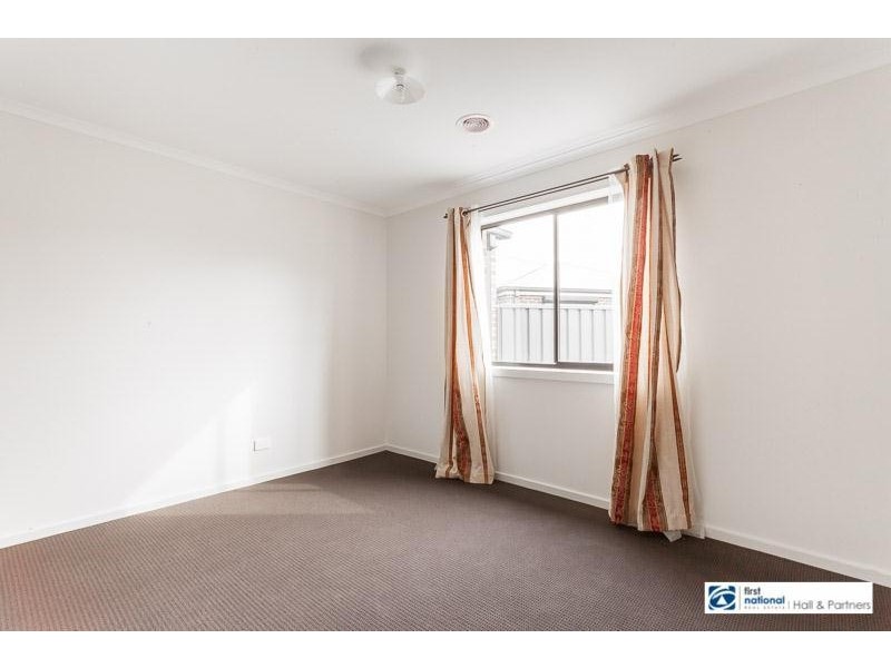 2/8 Gayle Court, Clayton South VIC 3169