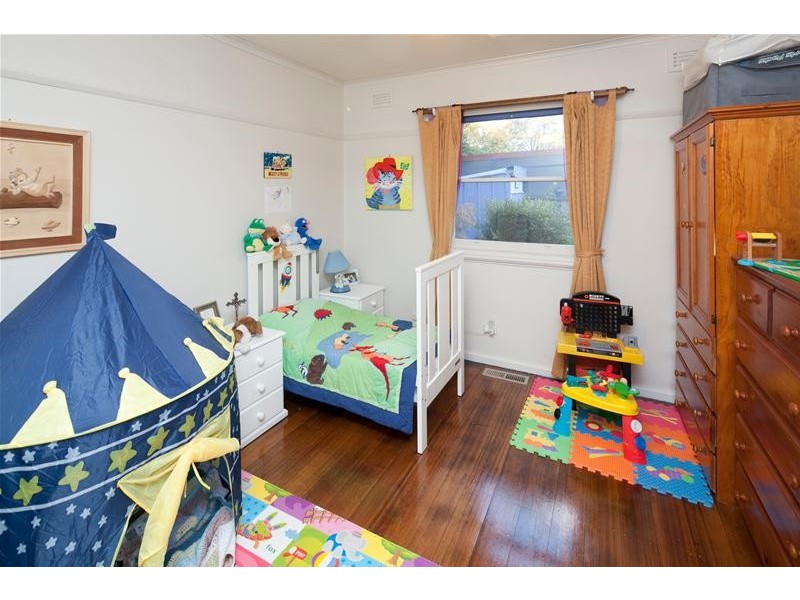 1/5 Philip Street, Dandenong North VIC 3175