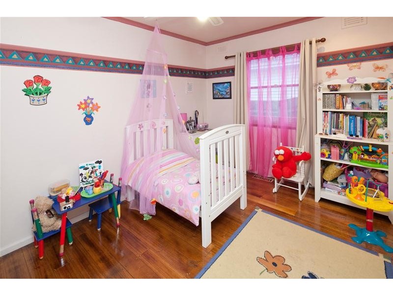 1/5 Philip Street, Dandenong North VIC 3175