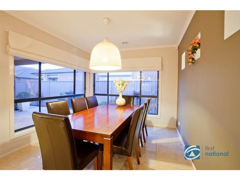 17 Westbrook Drive, Keysborough VIC 3173