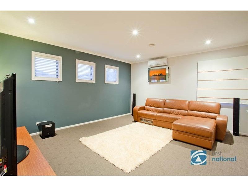 17 Westbrook Drive, Keysborough VIC 3173
