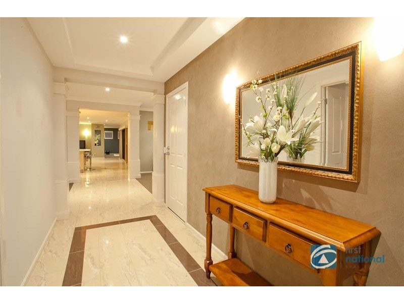 17 Westbrook Drive, Keysborough VIC 3173