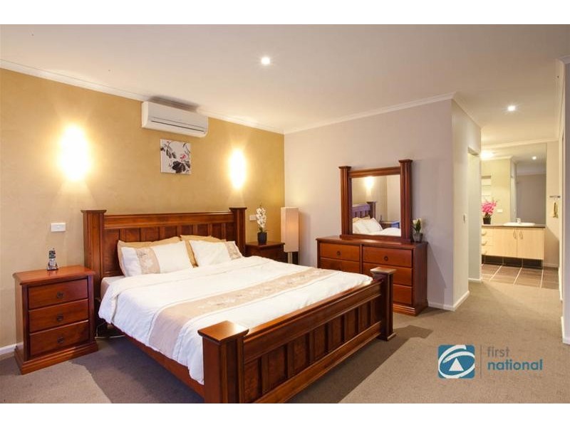 17 Westbrook Drive, Keysborough VIC 3173