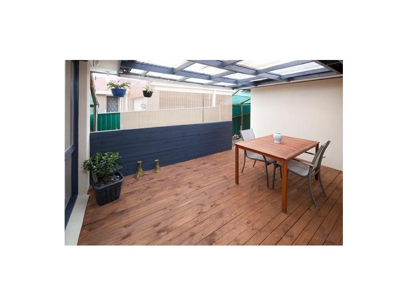 18 Matthew Flinders Avenue, Endeavour Hills VIC 3802