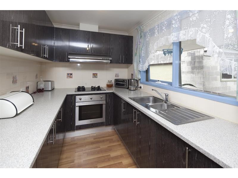 20 Mossvale Close, Endeavour Hills VIC 3802