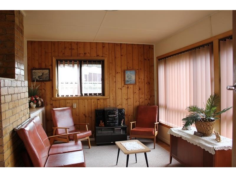 17 Ray Street, Dandenong VIC 3175