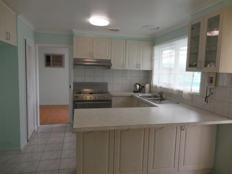 13 Aaran Close, Endeavour Hills VIC 3802