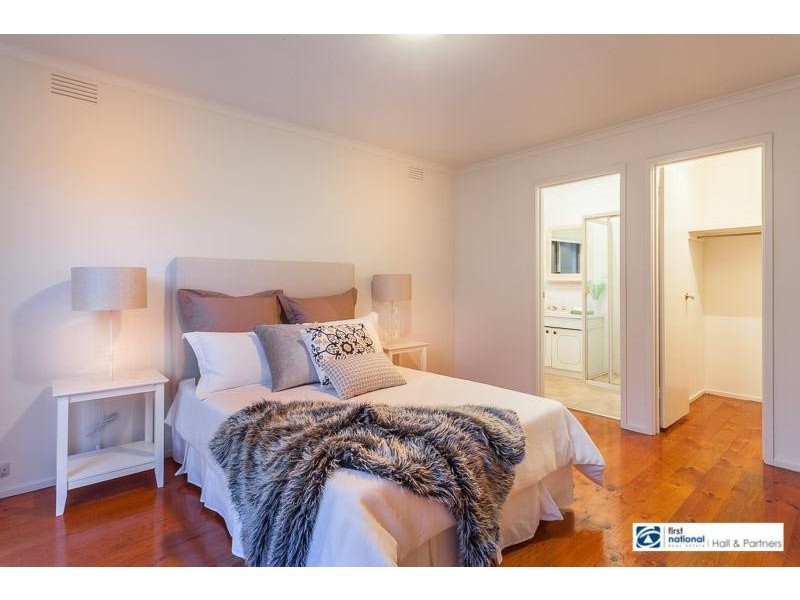 43 Blaxland Drive, Dandenong North VIC 3175