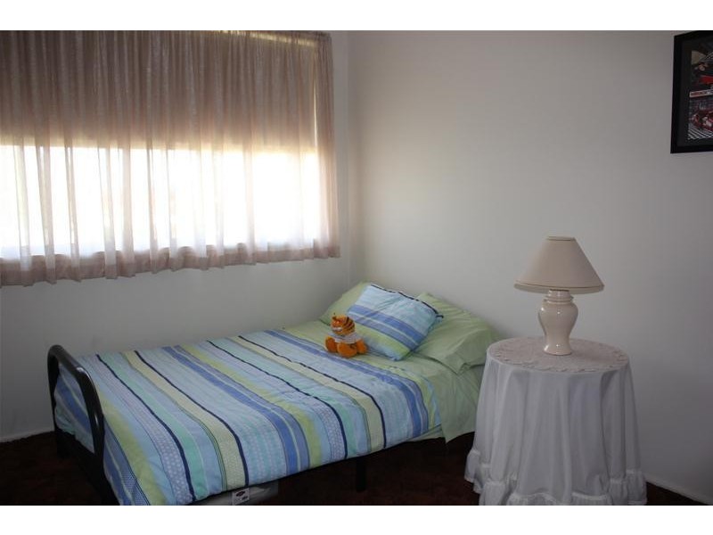 15 Gray Close, Endeavour Hills VIC 3802